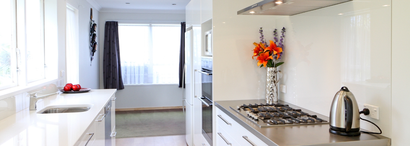Kitchen fit out by Hutt and City Glass
